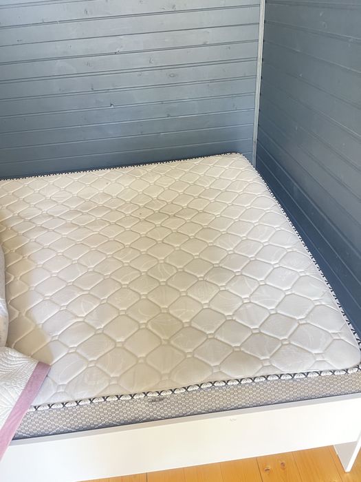 Продам матрас для кровати