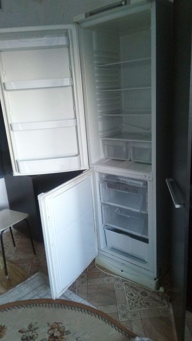 Продам холодильник