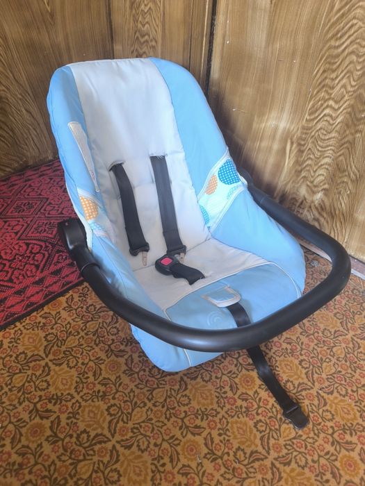 продавам бебешко кошче