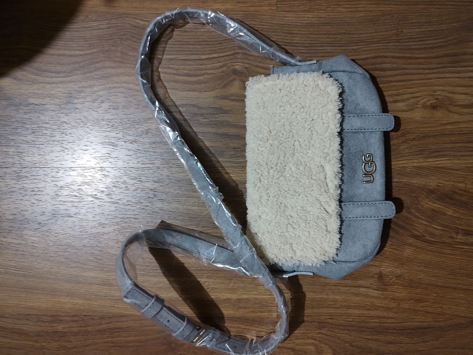 Нова чанта UGG естествен велур и кожа