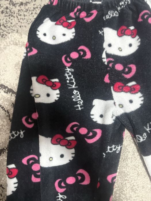 Pantaloni hello kitty