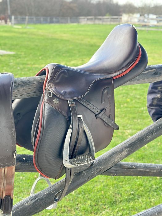 Седло  с амуниция Prestige