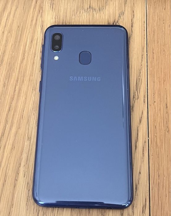 Samsung Galaxy A20e 32GB/3GB RAM