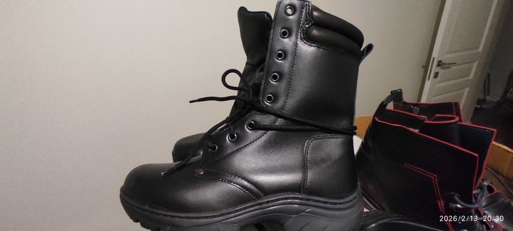 Продам берцы, зимние,  демисезонные