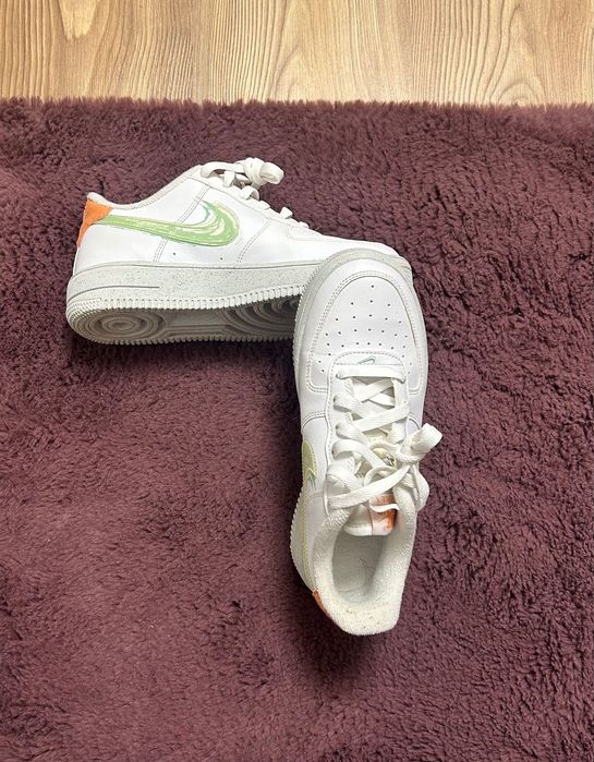 Nike Air Force W