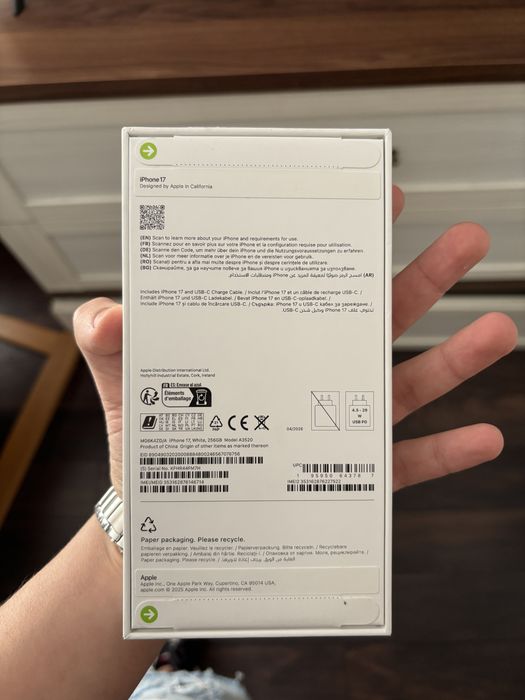 Iphone 17 silver