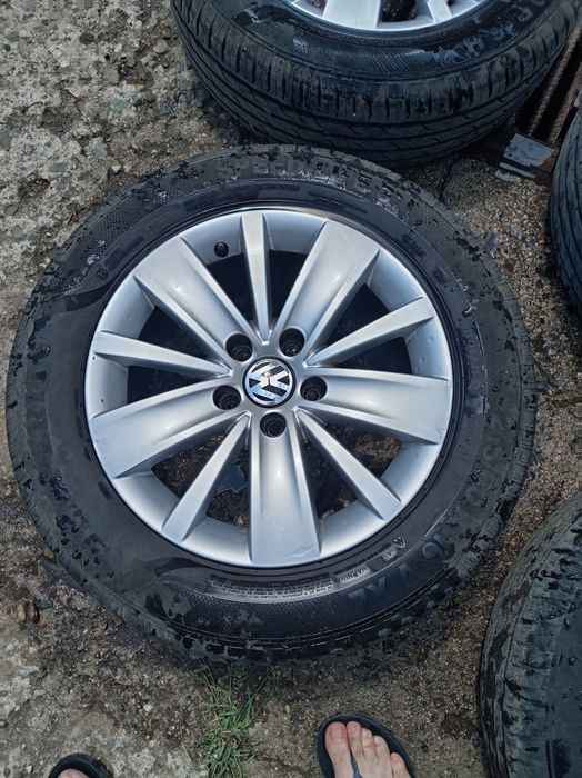 Продавам оригинални джанти за Volskwagen 16 цола