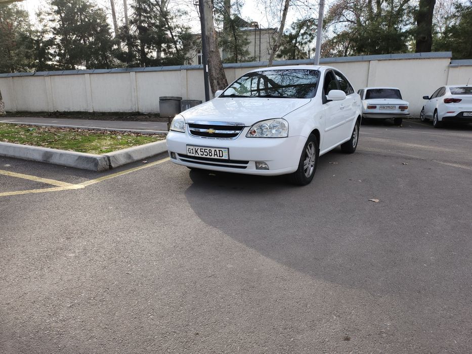 срочно не дорого Lacetti-2013г АВТОМАТ.