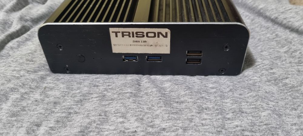 Intel nuc7 i5-7300u  8gb 128gb Zara Made in USA racire pasiva radiator