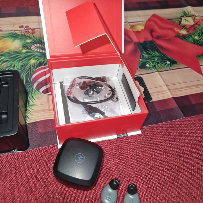 безжични Bluethooth слушалки Motorola