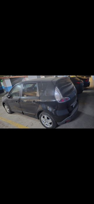 Renault Scenic 3  din  2014 km   1,5 diesel euro 5 ,  110 CP  km  227 645 km  3100 euro