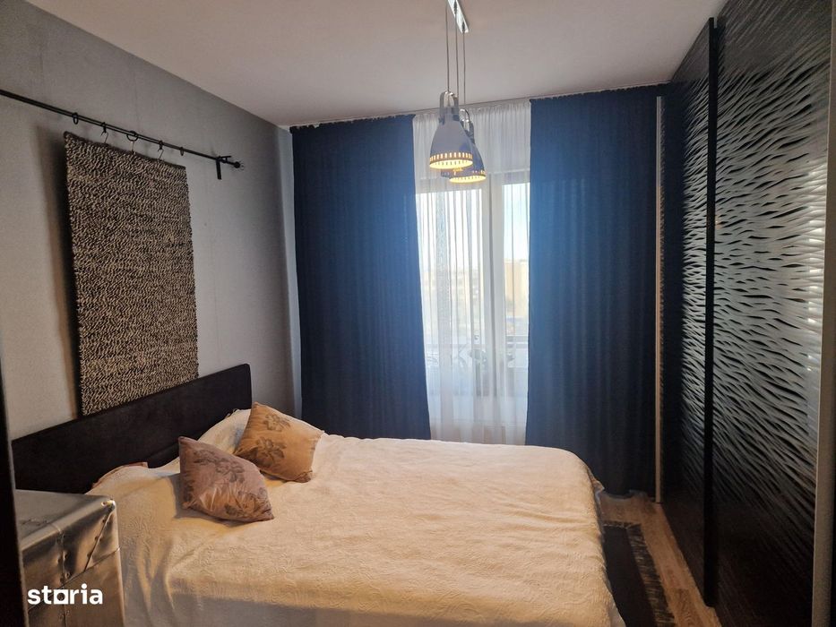 Proprietar, inchiriez apartament cu 3 camere, Bloc 2017, 2xbai, AC