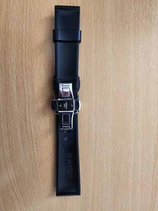 Curea de Ceas Neagra Hirsch Accent, Cauciuc, Latime 22mm, Lungime 20cm