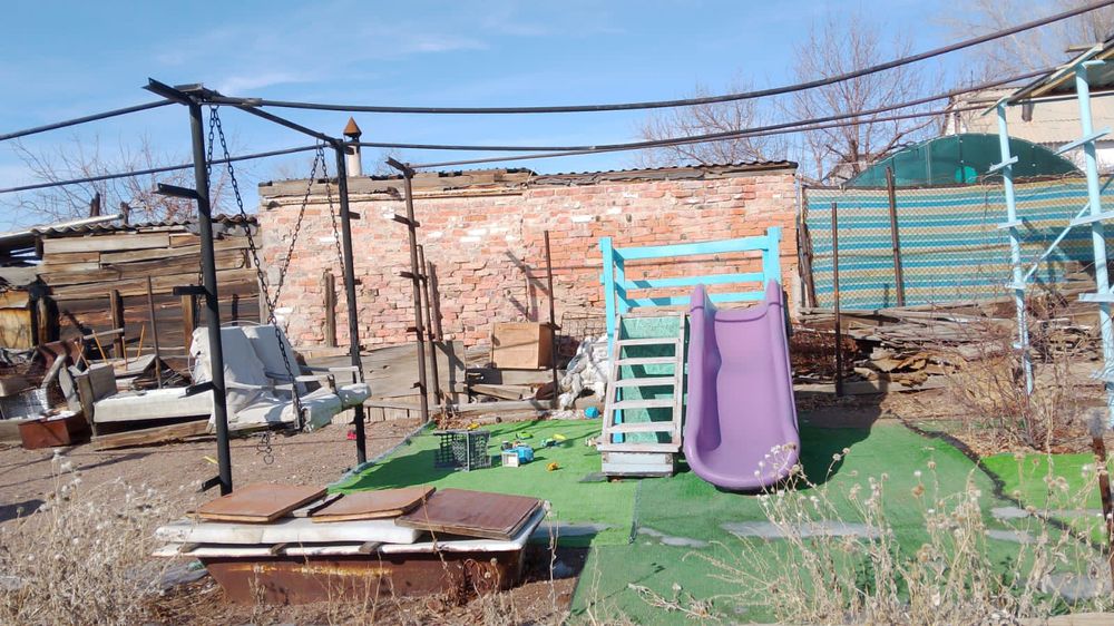 Продаётся дача с двумя домиками