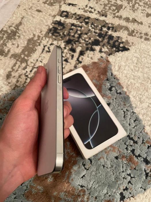 Айфон 2шт 16 Pro max и 12 Pro