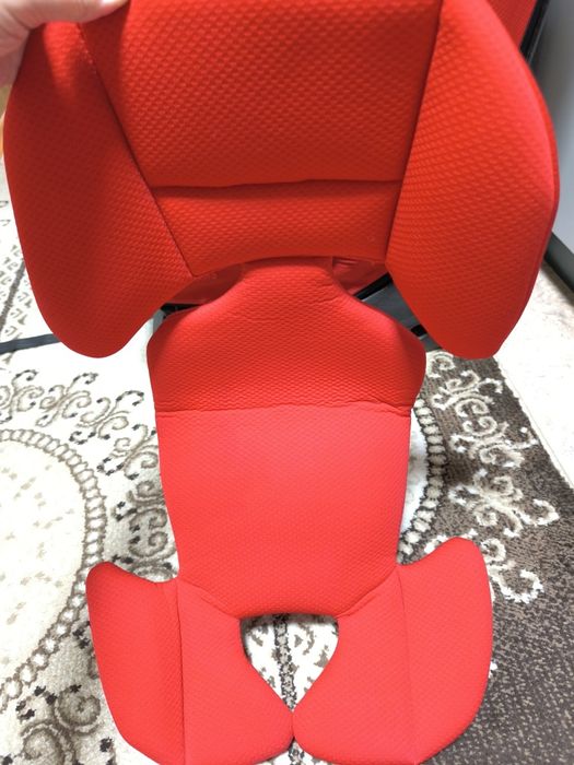 Детское автокресло