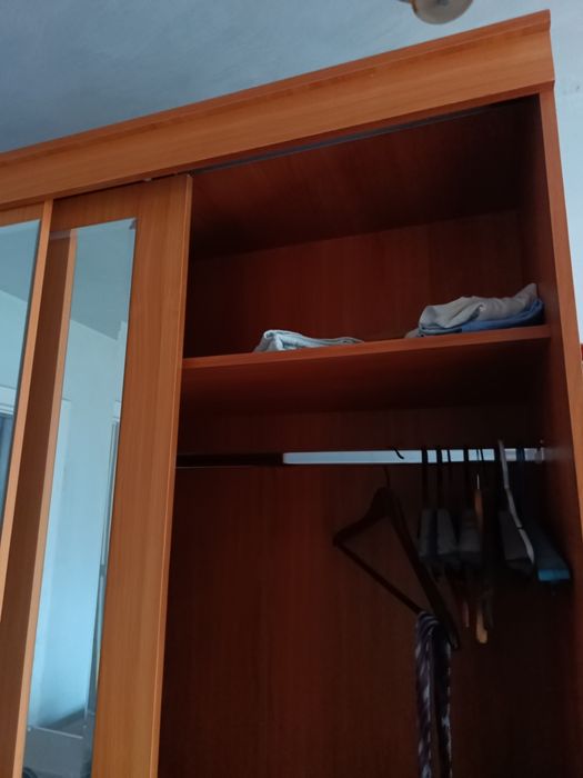 Продам шкаф купе с зеркалами