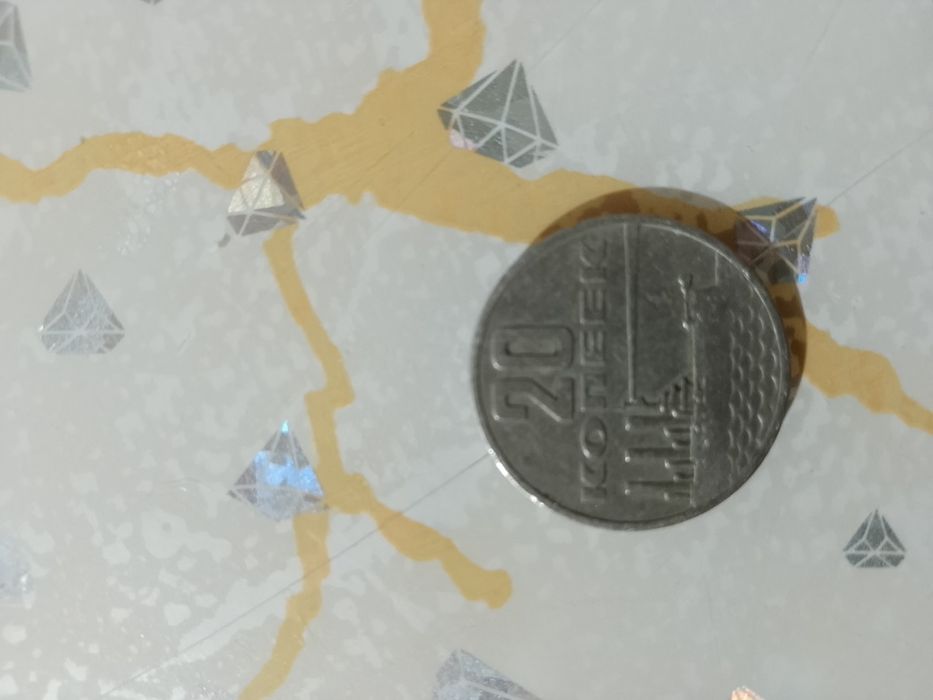 Продам монеты пишите