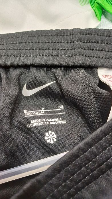 Детски Футболни Екипи на Liverpool