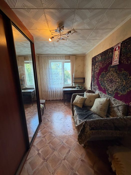 Продаётся 2 комн в центре