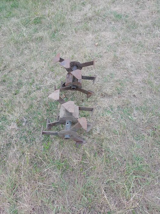 Мотофреза-фрези.