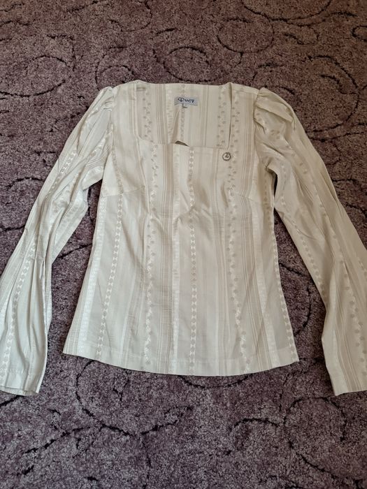 Блузки с дълъг ръкав Lucy