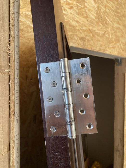 Продам межкомнатные двери