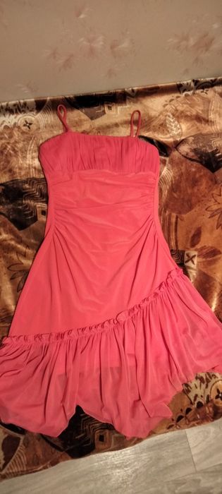 Продам  красивое платье