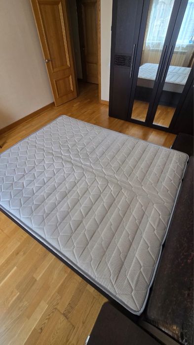 Матрас ортопедический,продам срочно торг