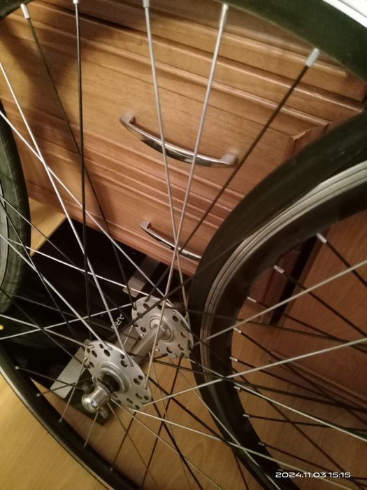 Продам колеса ХВЗ, старт шоссе, трековые.