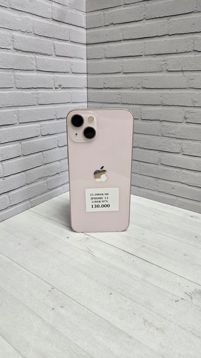 IPhone 13 128гб менян дисплей