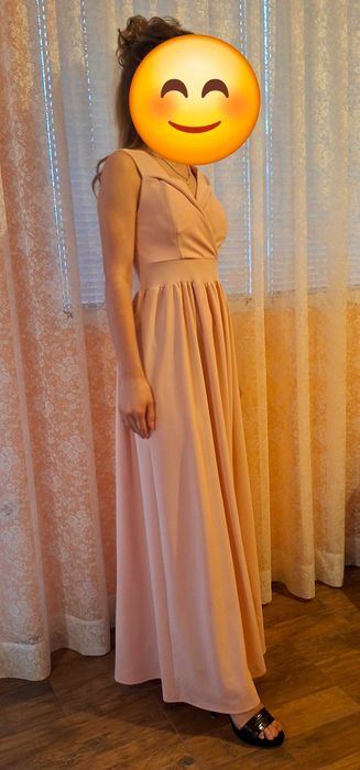 Дамска официална/ бална рокля в отлично състояние в розово