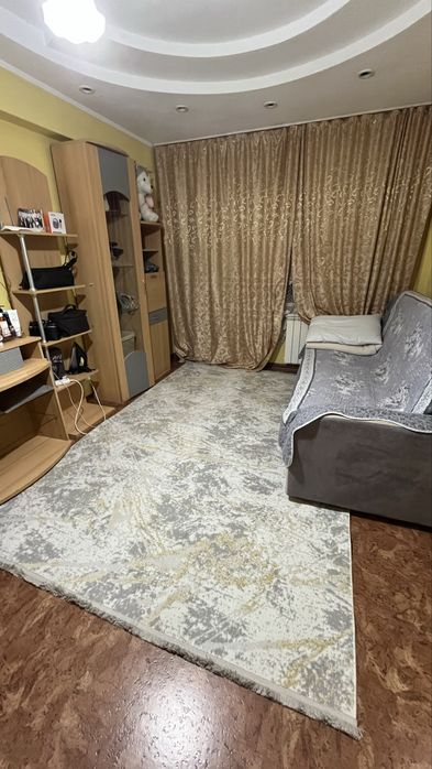 Продам ковер. 15000тг