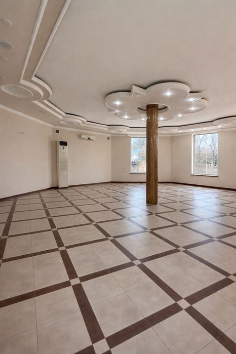 Аренда 150 м² под офис / кафе / магазин