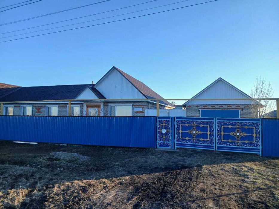 Продается дом 4 комнатный