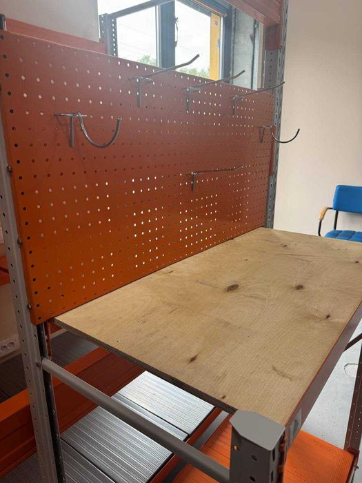 Верстак, монтажный стол