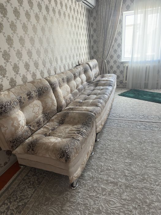 Диван креслосымен сатылады