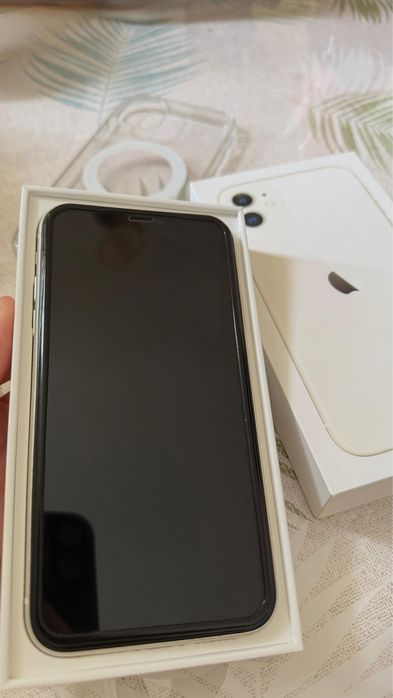 Айфон 11, 128гб срочно