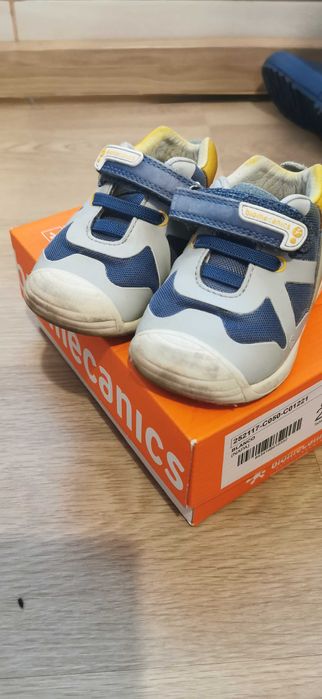 Pantofi Biomecanics marimea 21