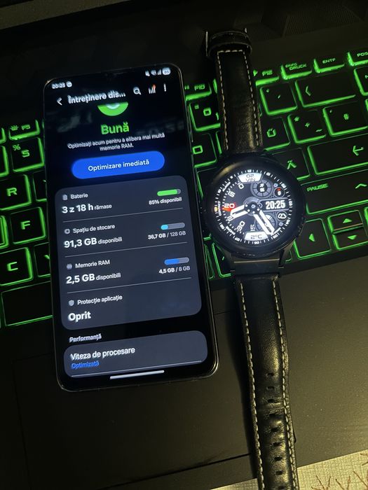 Vând  schimb Samsung s21 5g si un samsung smartwatch 5 pro cu IPhone