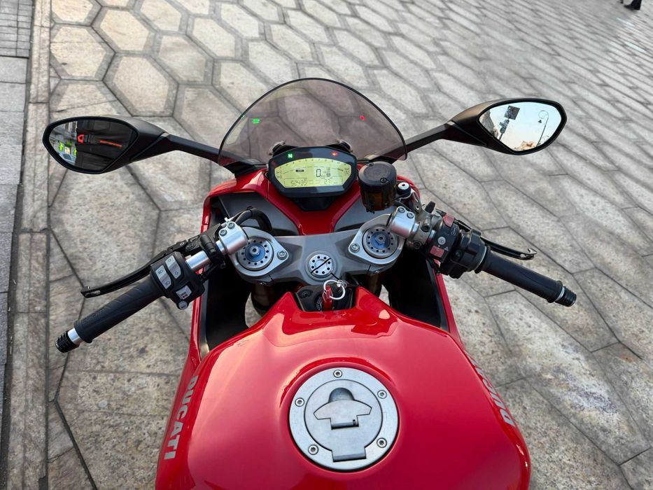 Ducati Supersport S – Ohlins, Quickshifter, Evacuare Akrapovic