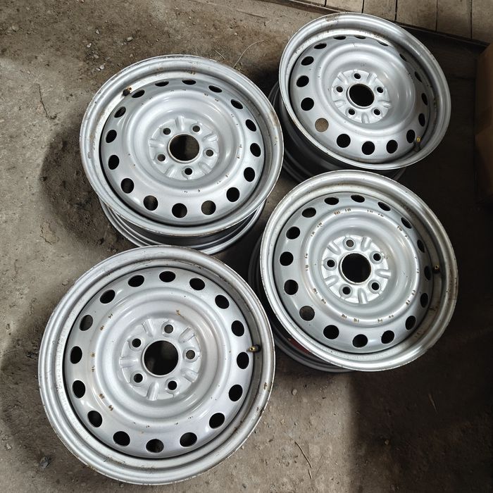 R16 PCD 5*114,3 Комплект штампованных дисков