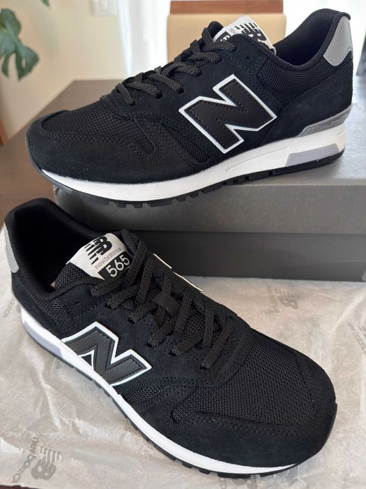 Adidasi New Balance noi, in cutie