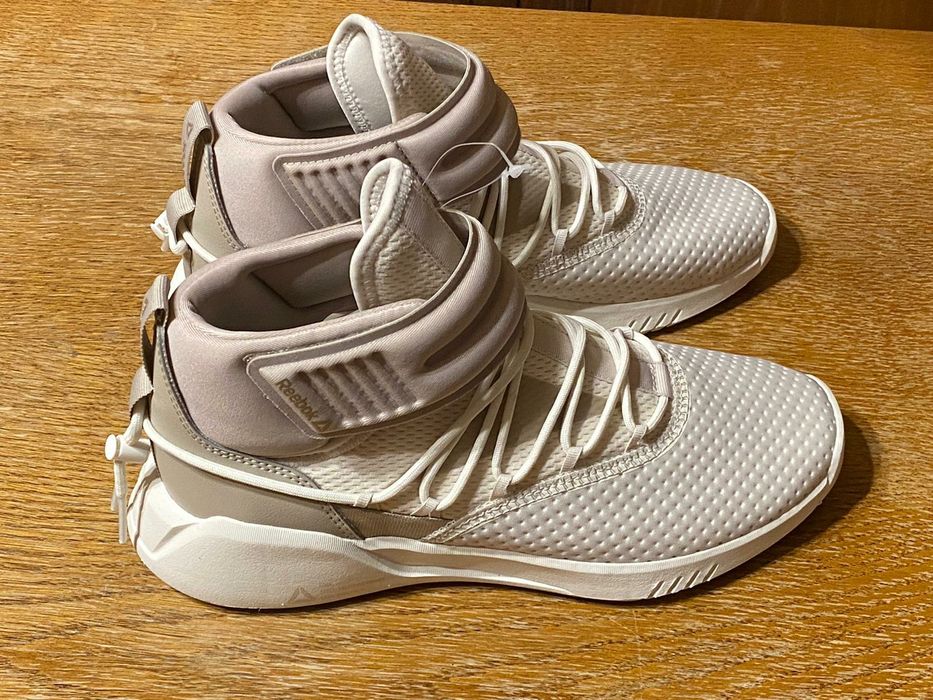 Reebok Freestyle Motion/ noi/ 37.5/ orig/ basket/ airmax/ nike/ adidas