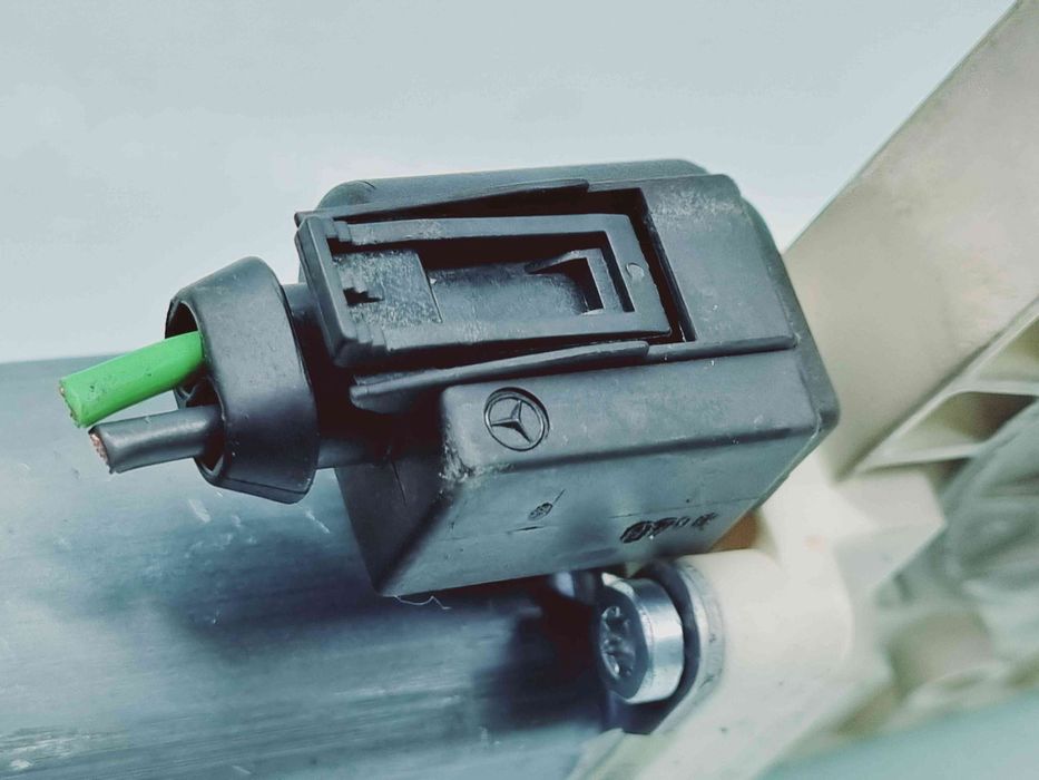 Motoras geam dreapta fata Mercedes Clasa A (W168) [Fabr 1997-2004] A16