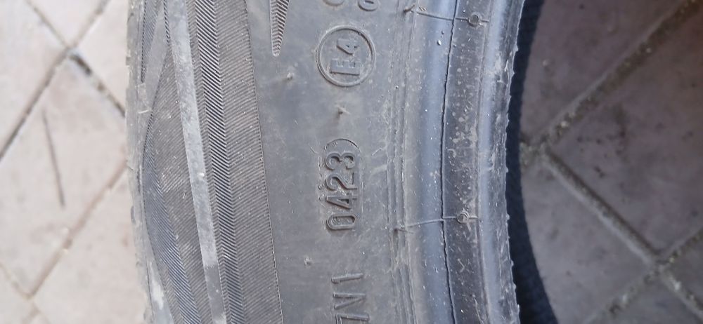 Anvelope vara 235/50 R19
