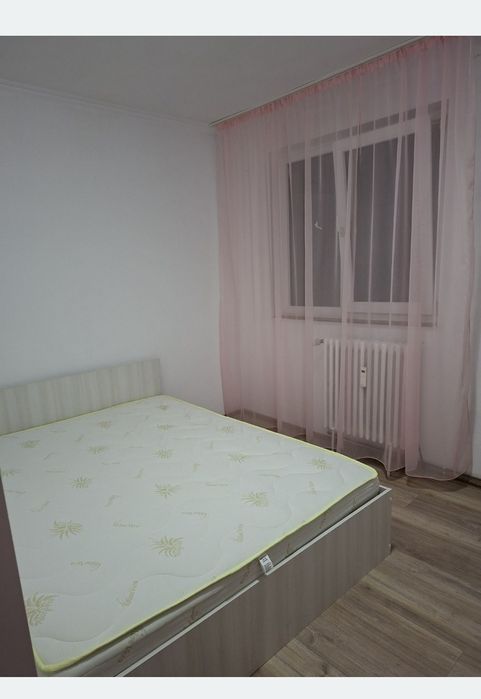 PF închiriez apartament  2 camere în zona  Podu roș