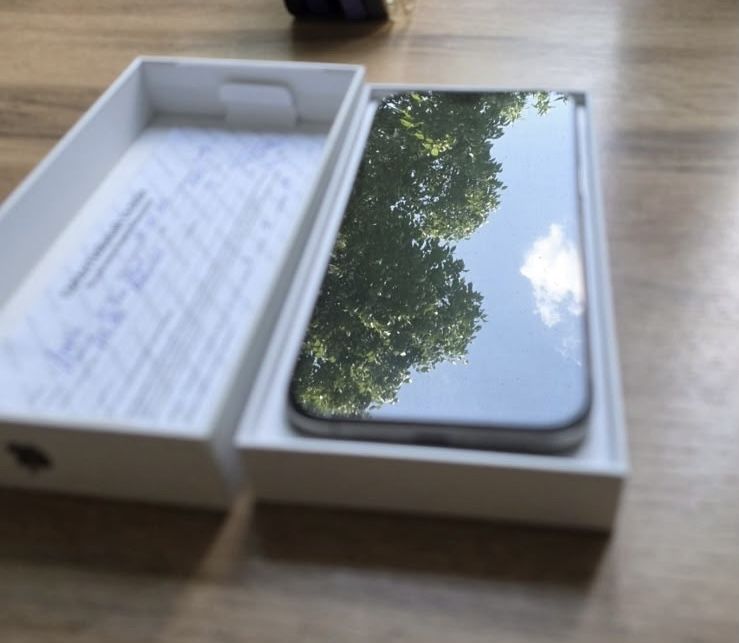 iPhone 15 pro max / 256 gb