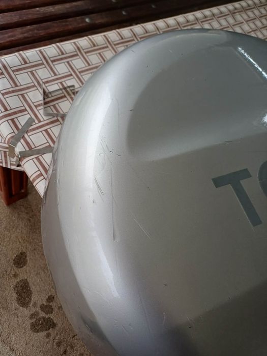 Toyota Rav 4 кутия за резервна гума