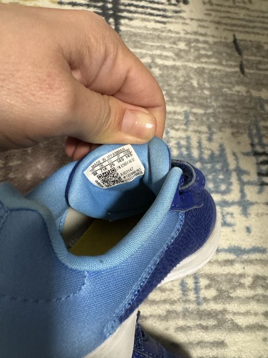 Детски маратонки размер 25